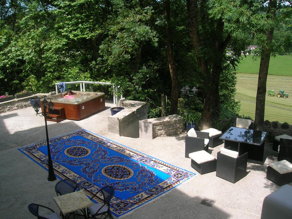 Chateau Porthos Tranquillite Des Pyrenees Lanne-en-Baretous Kamer foto